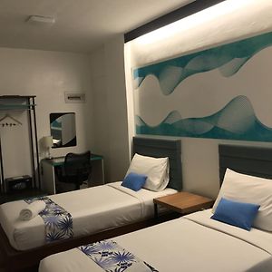 H Hotels - Metro North Uno